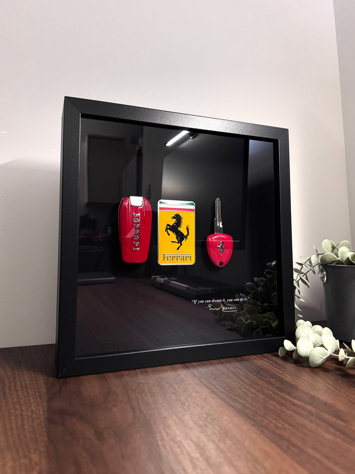 FERRARI KEYS FRAME – ENZO SIGNATURE EDITION