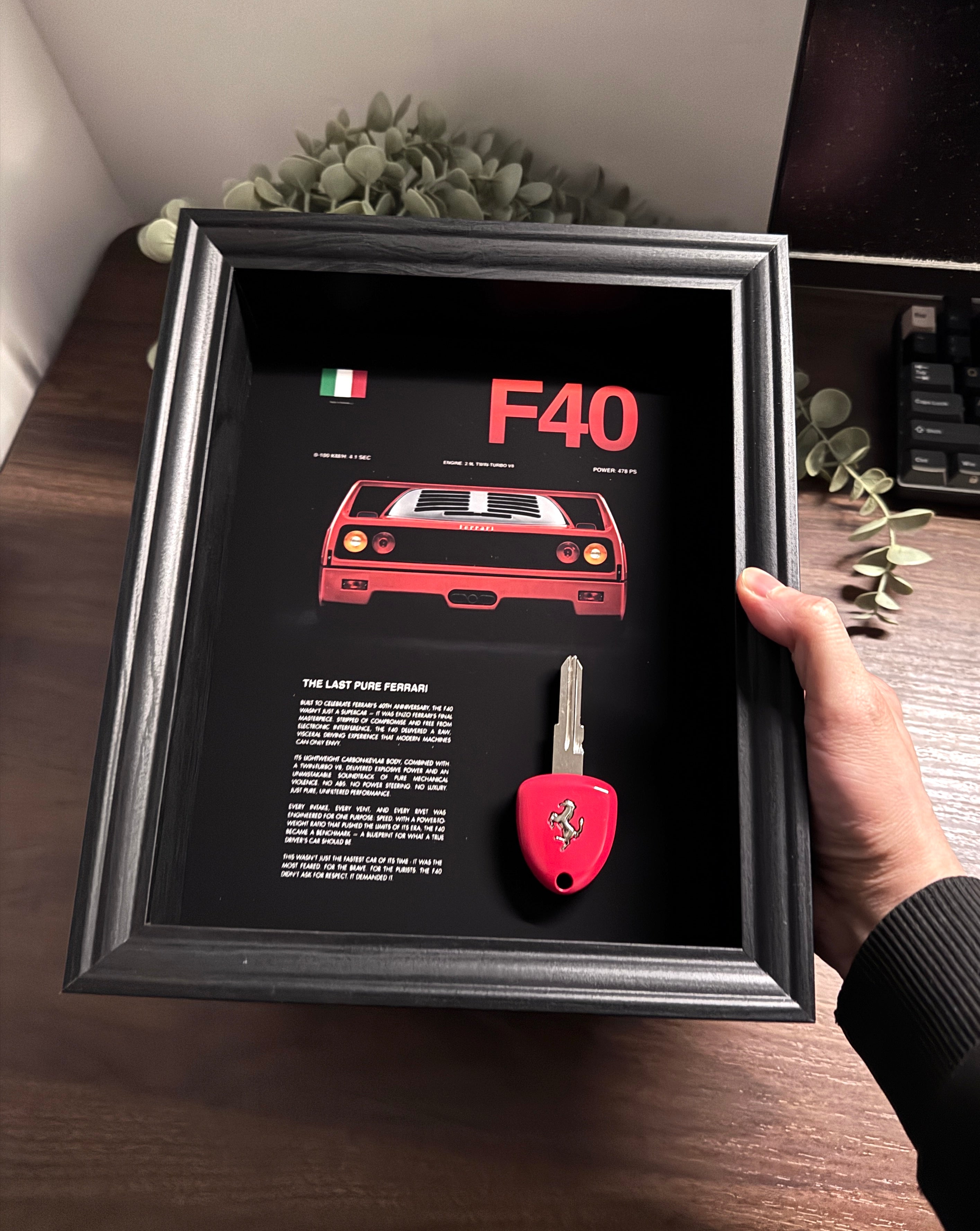 Ferrari F40 Key & Spec Sheet Frame