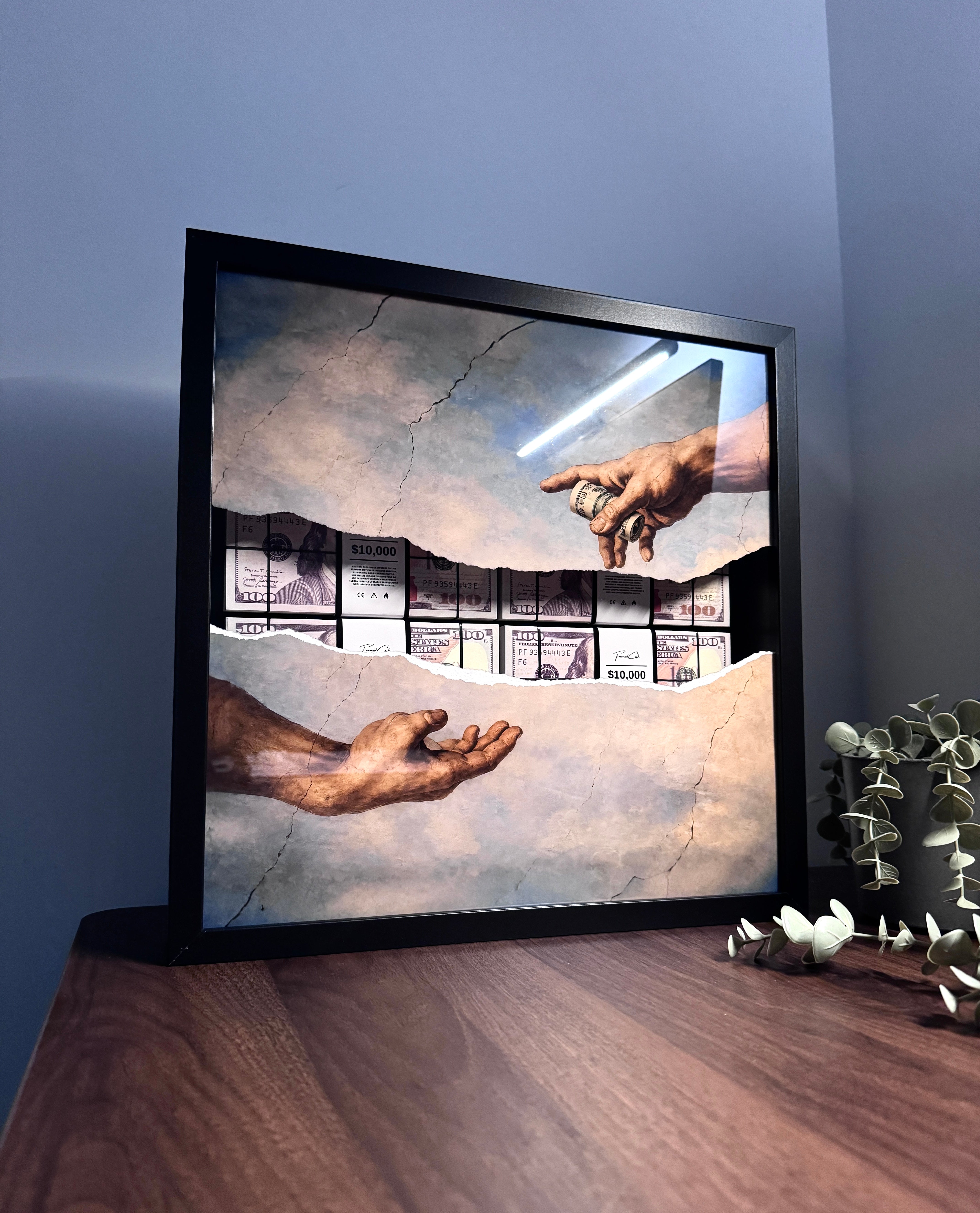 THE REACH – MONEY REVEAL FRAME