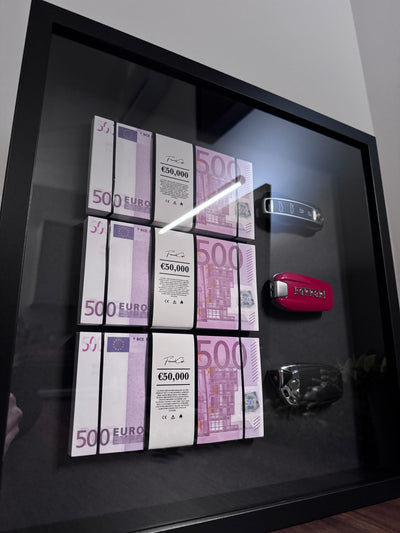 The Wealth Display – EURO & Supercar Keys