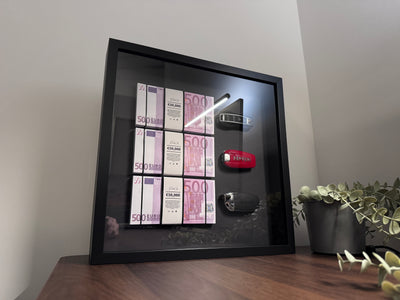 The Wealth Display – EURO & Supercar Keys