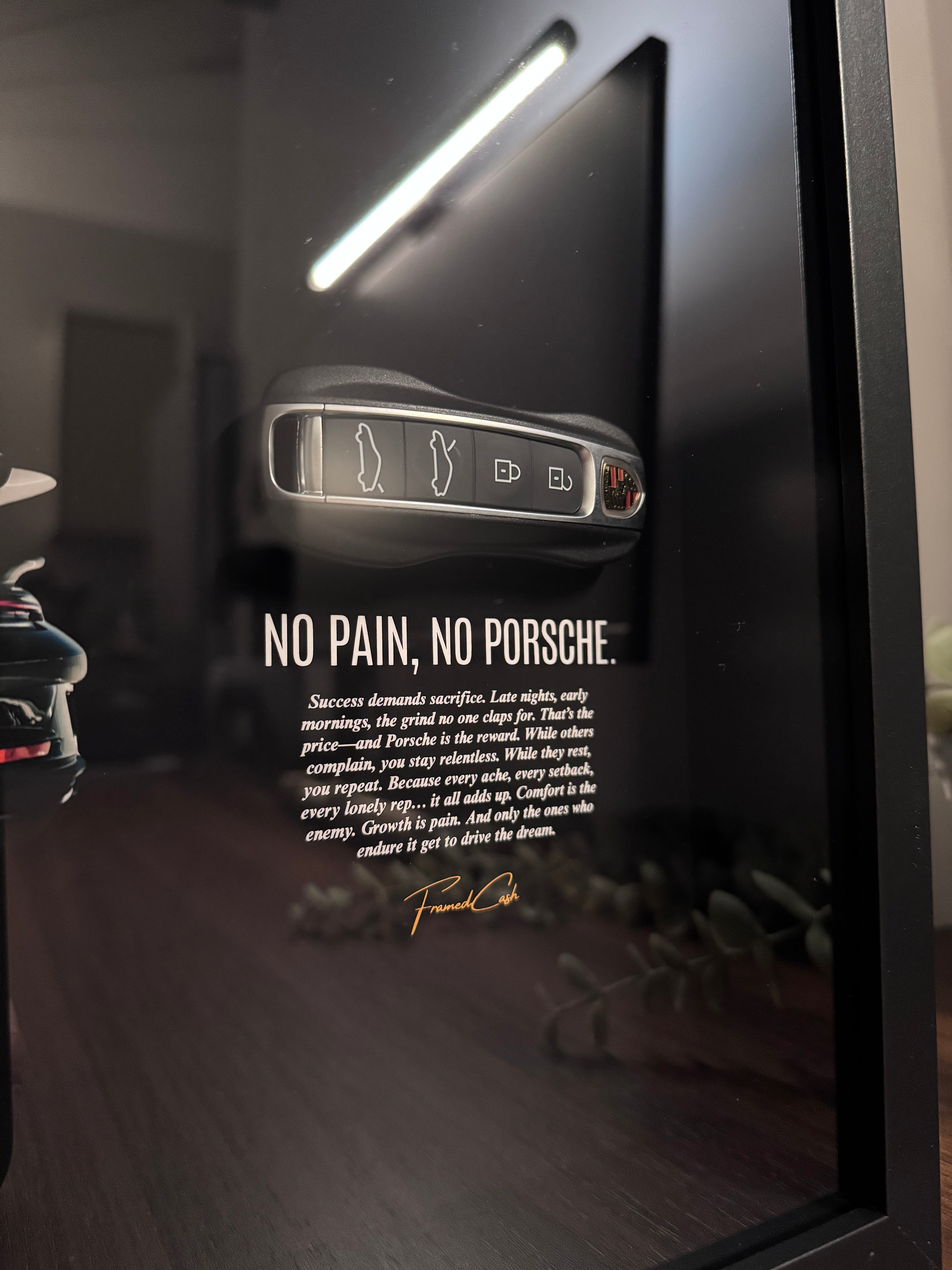 No Pain, No Porsche - Luxury Porsche Key Frame