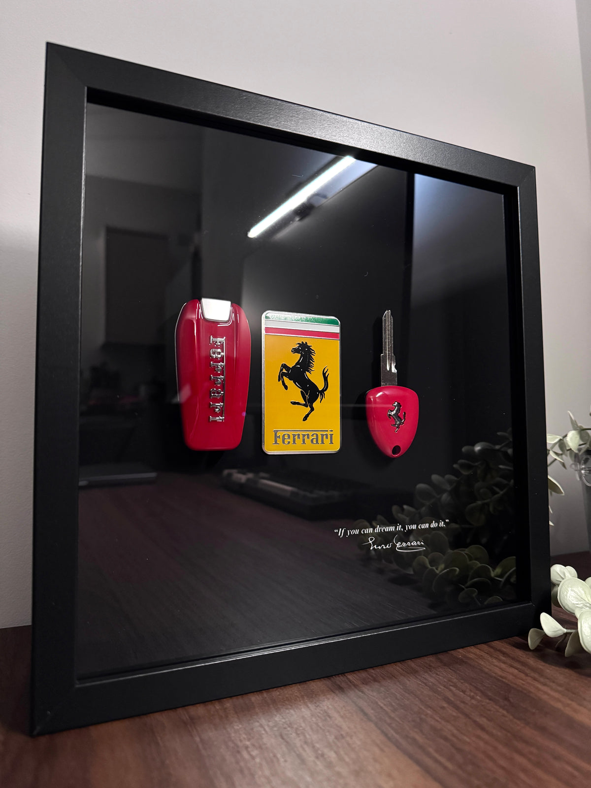 FERRARI KEYS FRAME – ENZO SIGNATURE EDITION