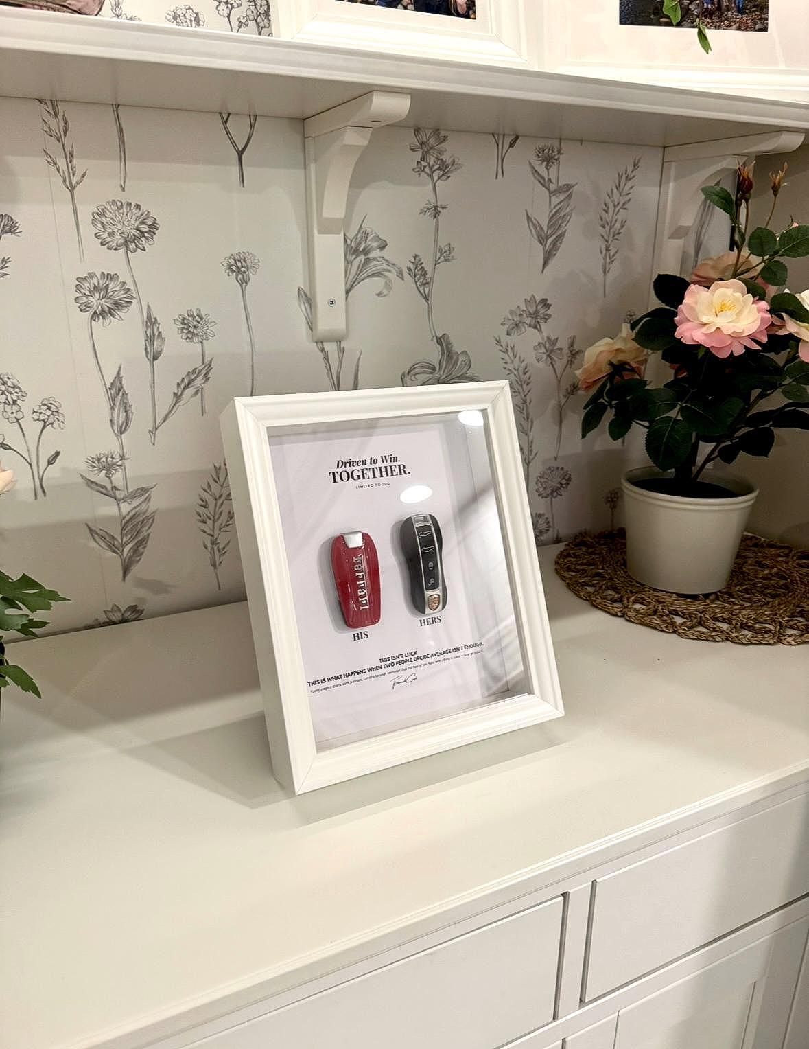 His & Hers - Luxury Keys Frame Decór