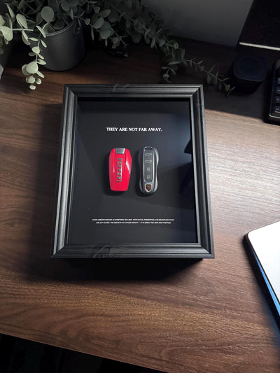 They are not far away - Ferrari & Porsche Key Display Frame